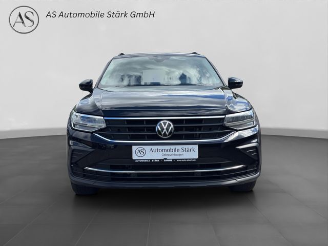 Fahrzeugabbildung Volkswagen Tiguan 2.0 TSI Life 4M DSG LED+Kamera+ACC+AHK