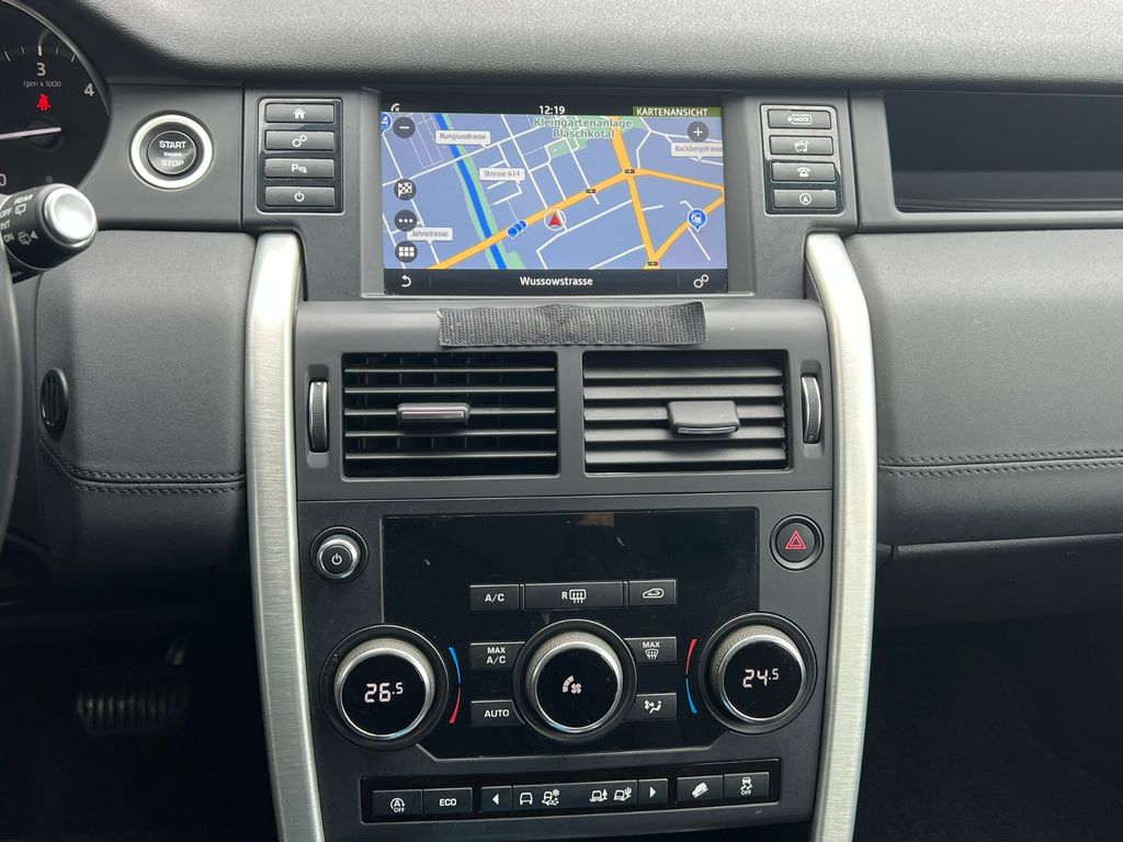 Land Rover Discovery Sport TD4 110kW Automatik 4WD SE*Navi*
