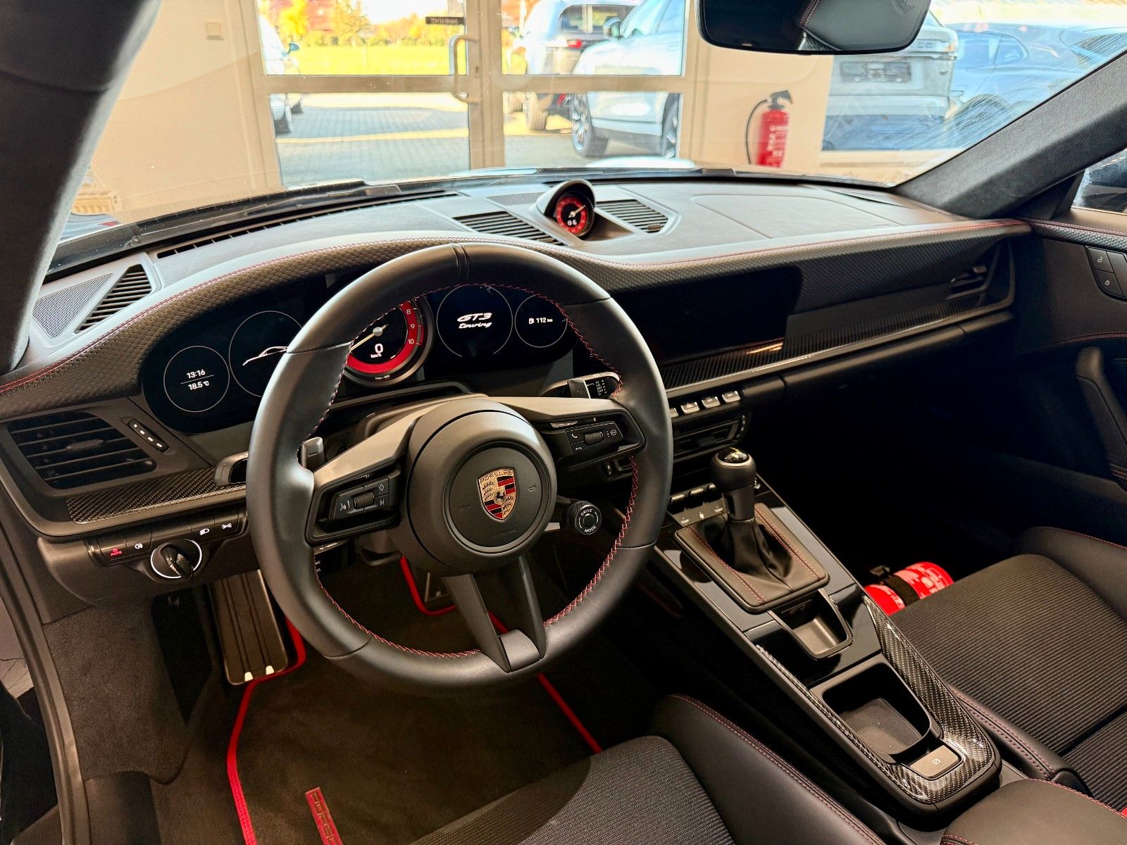 Fahrzeugabbildung Porsche 911 992 GT3 Touring PDK Vollschalensitze/Carbon