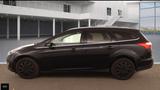 Ford Focus Champions 1.6 NAVI/PDC/SHZ/KLIMA/ALLWETTER - Ford Focus mit Benzin-Antrieb: Kombi, 1.6