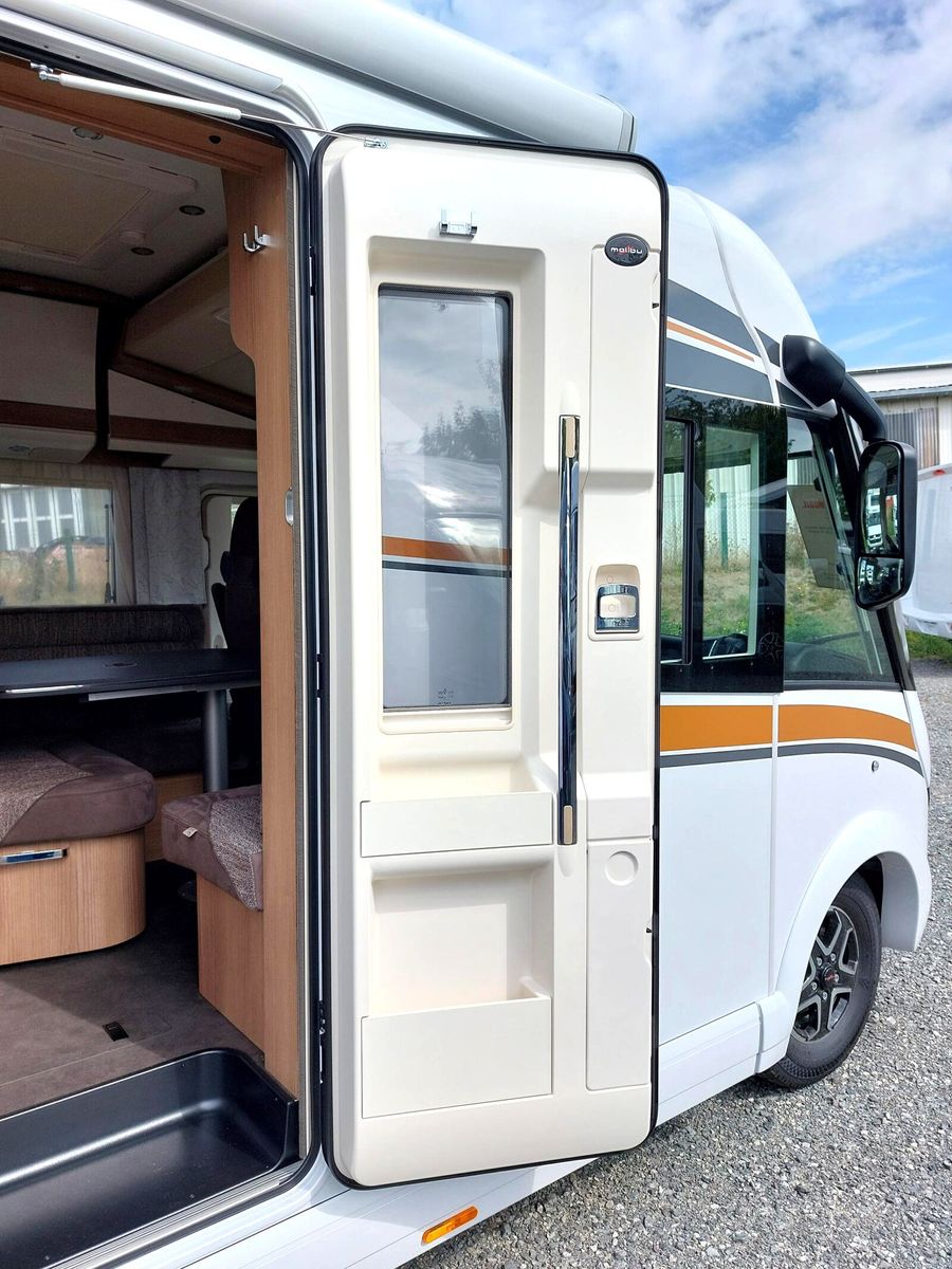 Fahrzeugabbildung Malibu I 460 KB LE comfort Automatik Markise