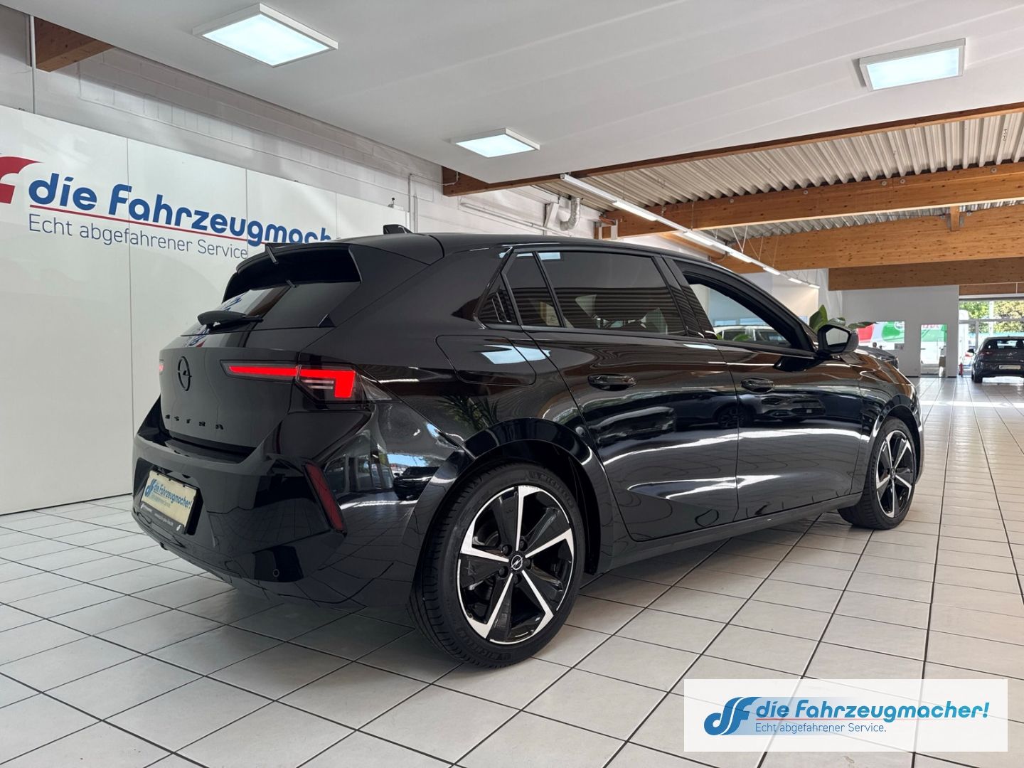 Fahrzeugabbildung Opel Astra L GS Digitales Cockpit 360 Kamera LED Appl