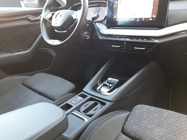 Fahrzeugabbildung Skoda Octavia Combi Clever 2.0TDI DSG AHK Navi Kamera