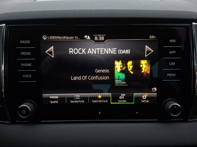 Skoda Karoq Ambition 1.0 TSI °LED°Navi°SHZ°PDC°Keyless