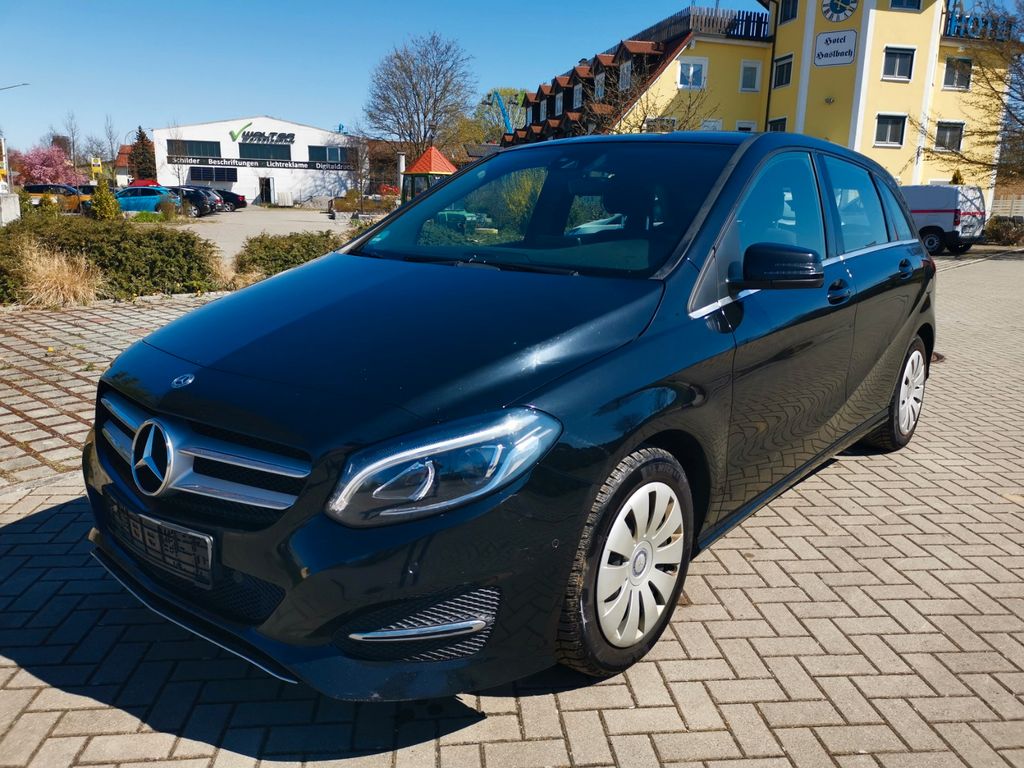 Image of Mercedes-Benz B 180
