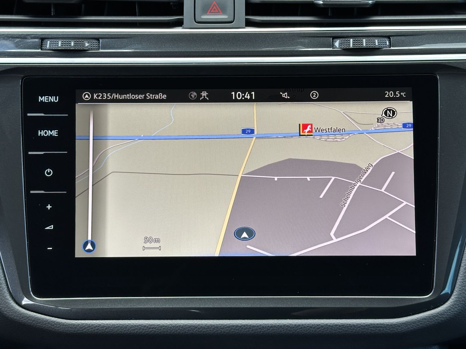 Fahrzeugabbildung Volkswagen Tiguan 1.4 TSI DSG Life eHybrid NAV+LED+AHK+18ZO