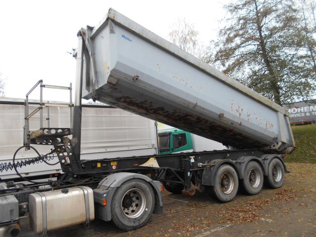 Schmitz Cargobull SKI-24 , STAHL , SAF / Lift , Trommelbremse