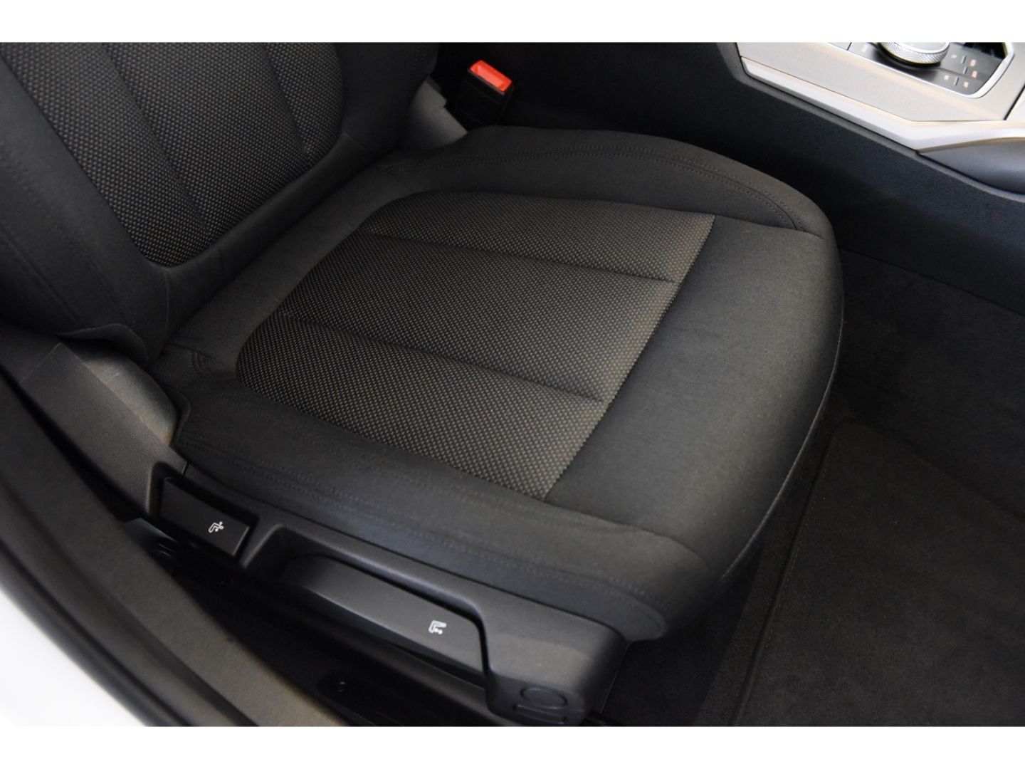 BMW 320 d xDrive Touring Sitzheizung Alarmanlage Liv foto 15