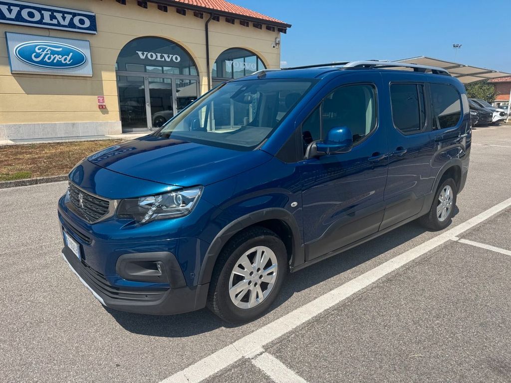 Image of Peugeot Rifter