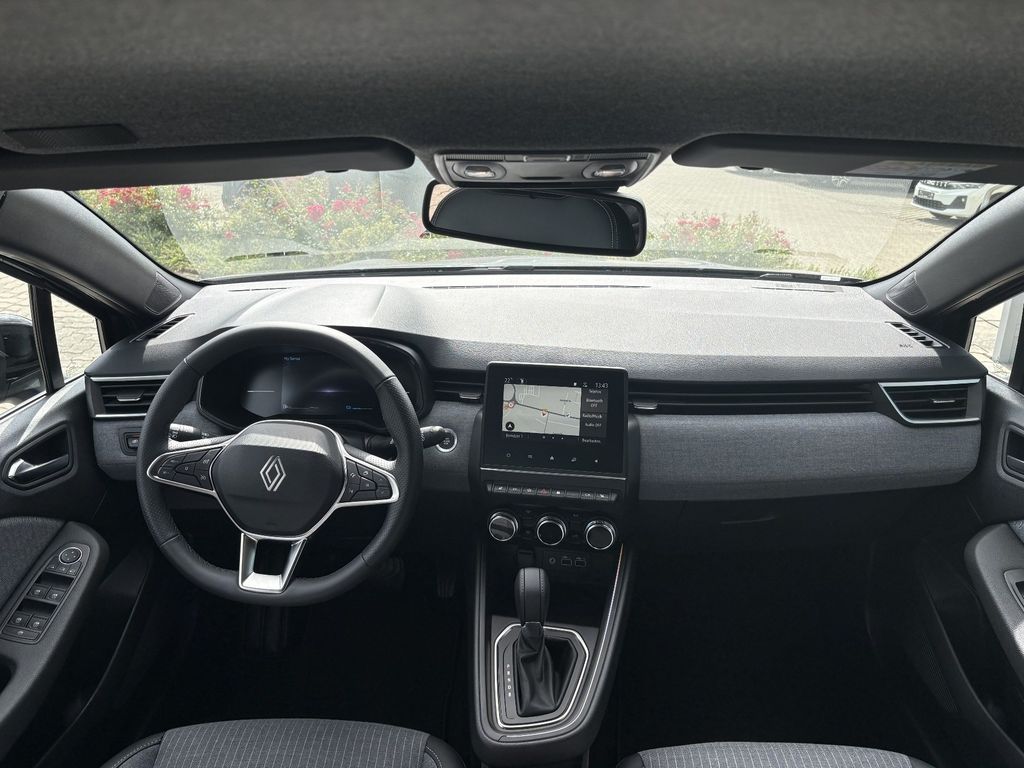 RENAULT Clio - Bild 6