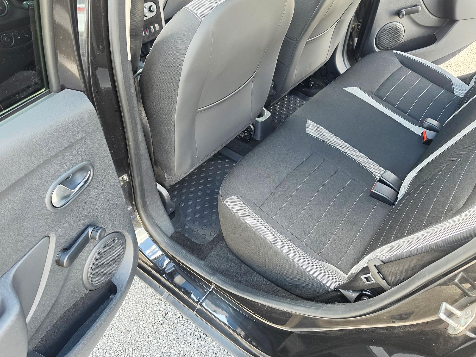 Dacia Sandero II Stepway Prestige KLIMA PDC TEMP KAM