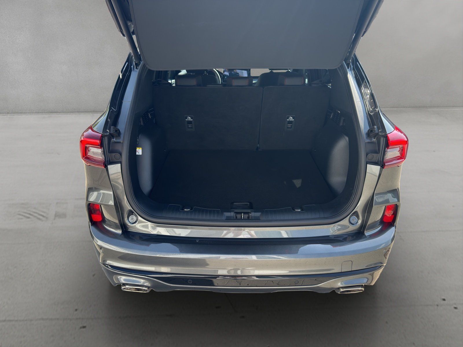 Fahrzeugabbildung Ford Kuga 2.5 FHEV ST-Line X Aut./AHK/ACC/KAMERA/NAVI