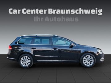 Volkswagen Passat Variant - 8