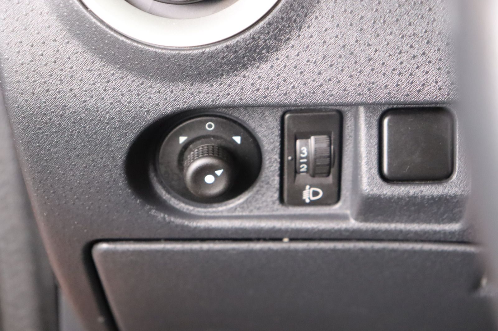 Fahrzeugabbildung Citroën C3 Pluriel 1.6 16V * Leder * Tempomat