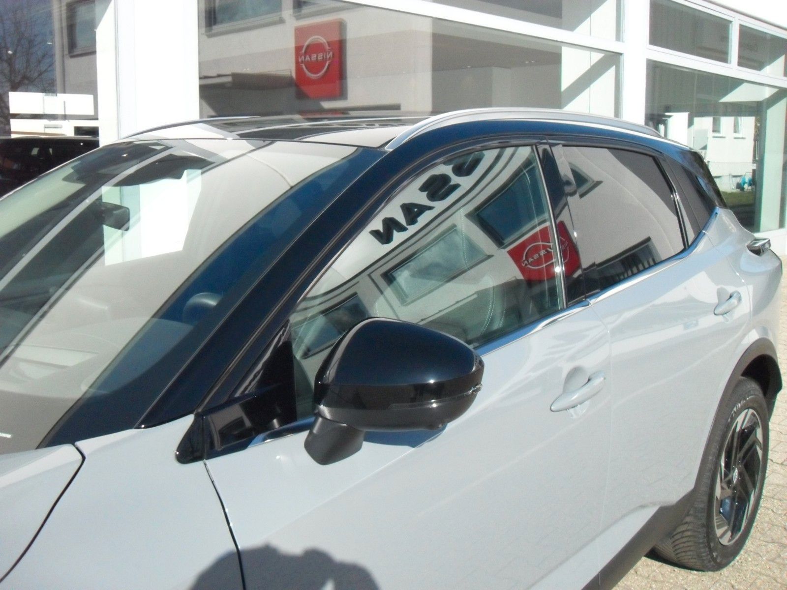 Fahrzeugabbildung Nissan Qashqai 1,3 N-Connecta | WP | ACC | HeadUp