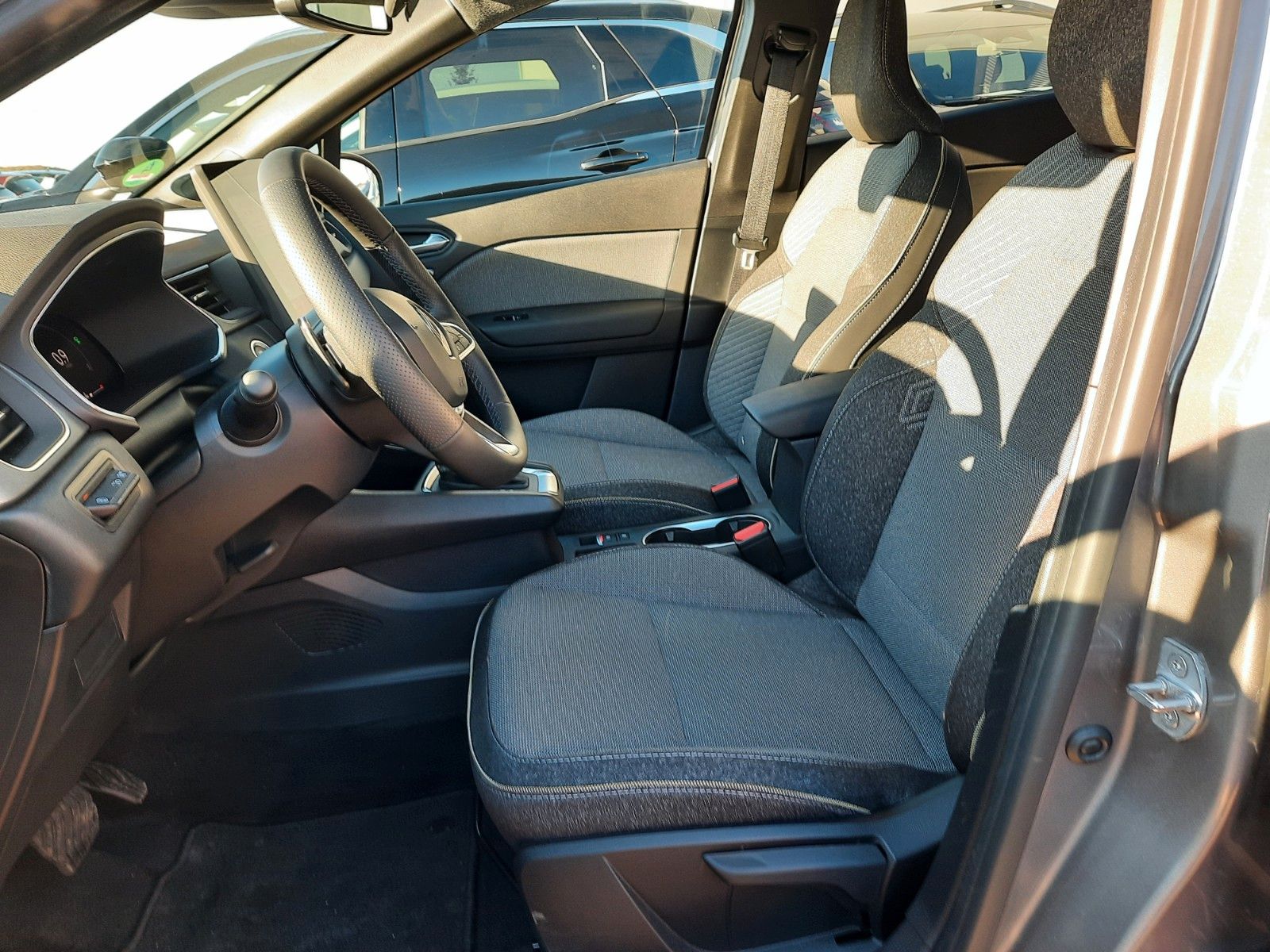 Renault Captur - Bild 9