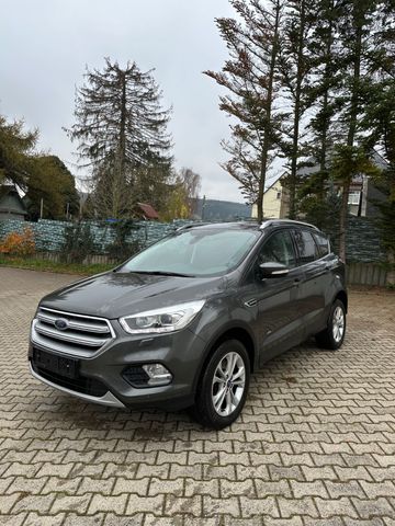 Ford Kuga 1,5 EcoBoost 4x4 134kW COOL & CONN. Aut...