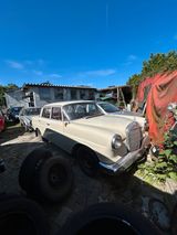 Mercedes-Benz Mercedes Benz W110 190C Heckflosse - Mercedes-Benz: W110 Heckflosse