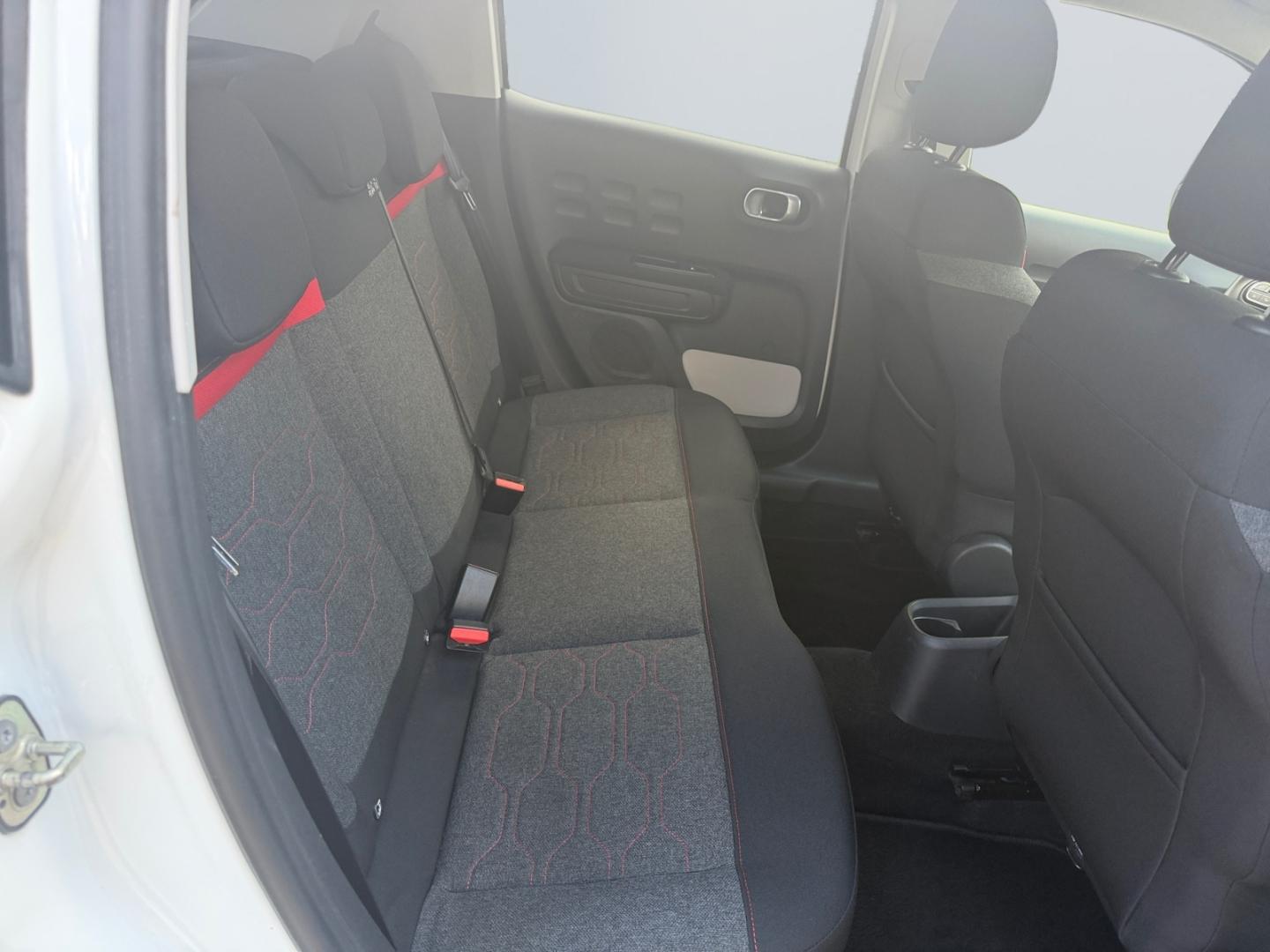 Citroën C3 1.2 PureTech 82/83 Shine *nur Händler/Export*