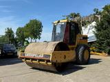 CAT CS 563 Roller with vibration - Angebote