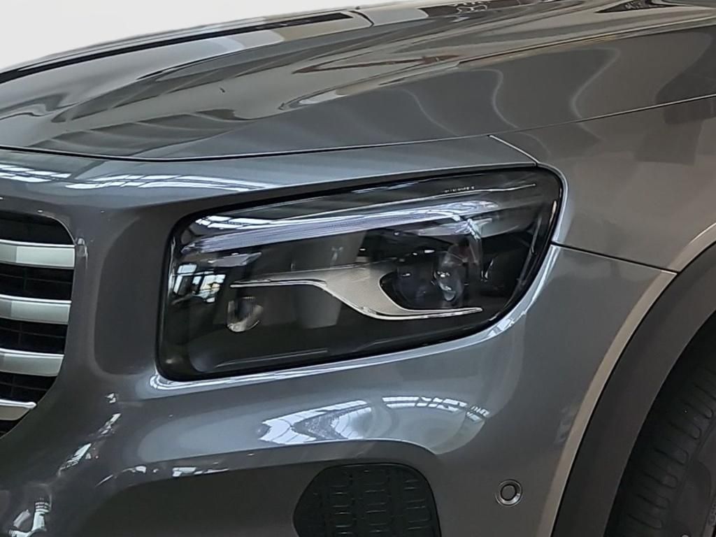 Fahrzeugabbildung Mercedes-Benz GLB 200 +PROGRESSIVE+AHK+360+TOTWINKEL+DISTRONIC