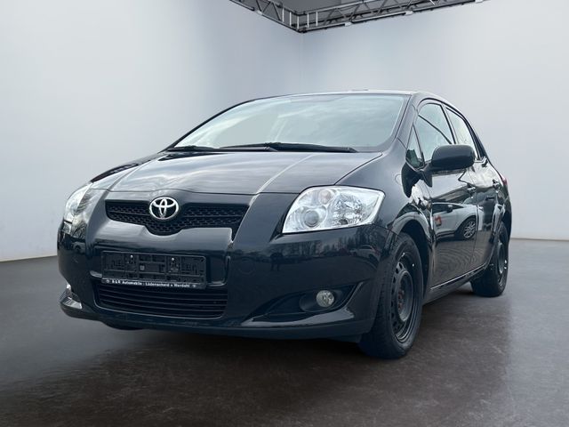 Toyota Auris Life