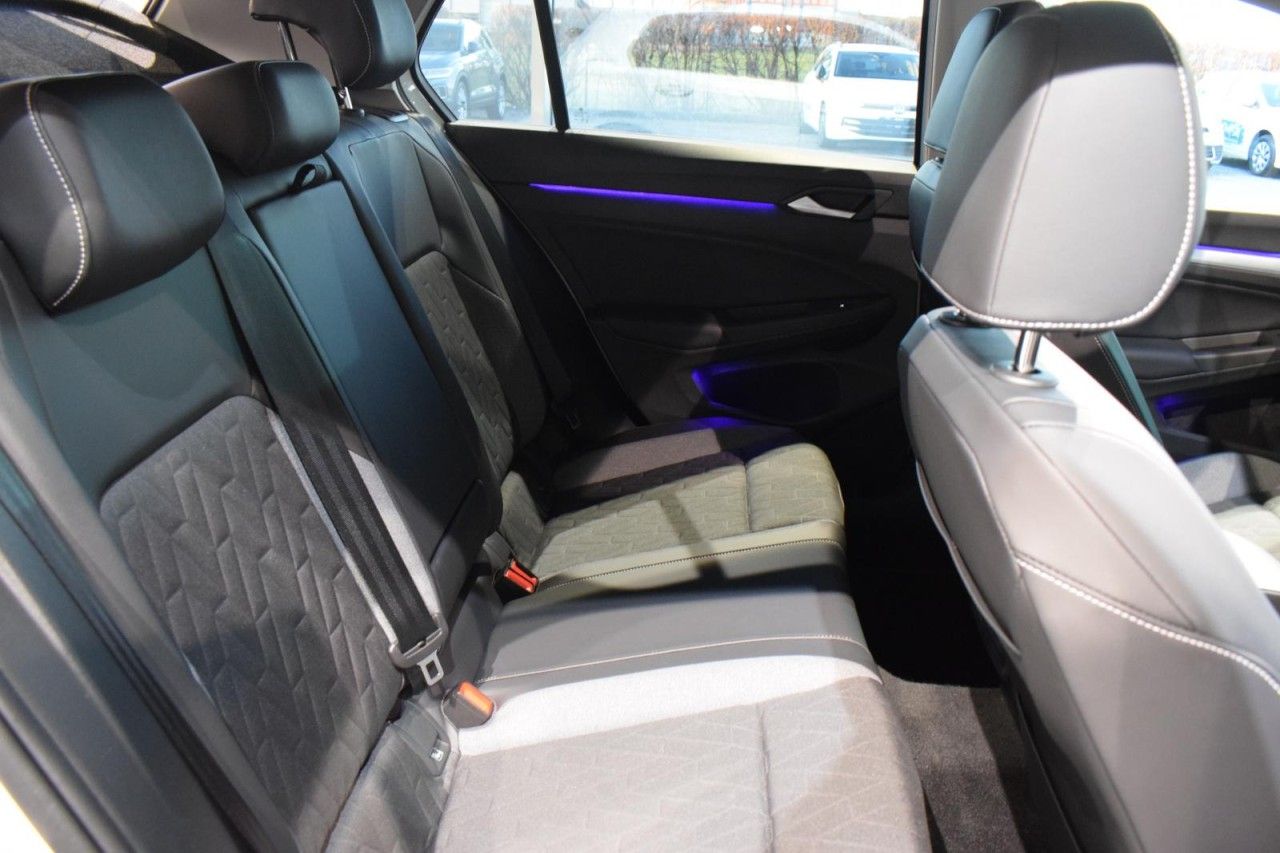 Volkswagen Golf - Bild 8