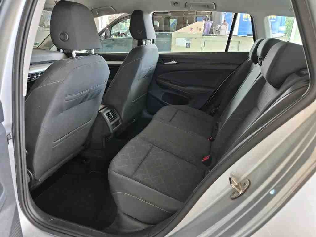 Volkswagen Golf - Bild 8
