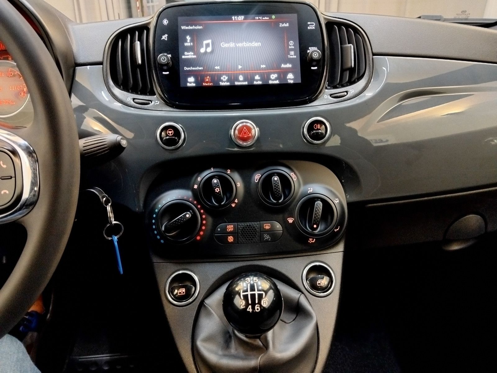 Fiat 500 (04/2021, Benzin)