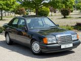 Mercedes-Benz 230E Lim. Klima*Leder*Schalter*Schiebedach*H-Zul - Mercedes-Benz aus 1991