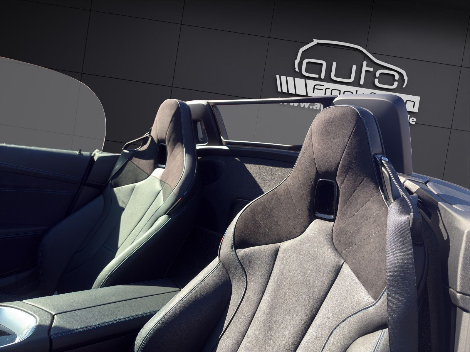 Fahrzeugabbildung BMW Z4 Roadster sDrive 20i M Sport/Shadow/Apple/Navi