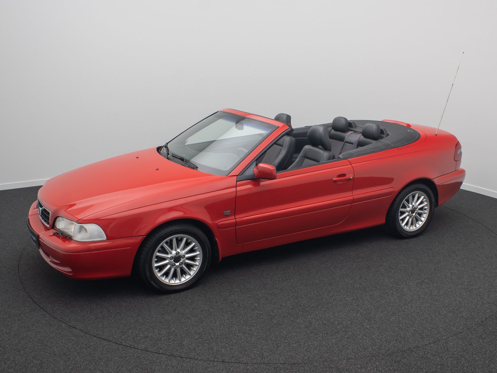 Fahrzeugabbildung Volvo C70 2.0T Cabriolet Lordos HiFi Tempomat Sportsit