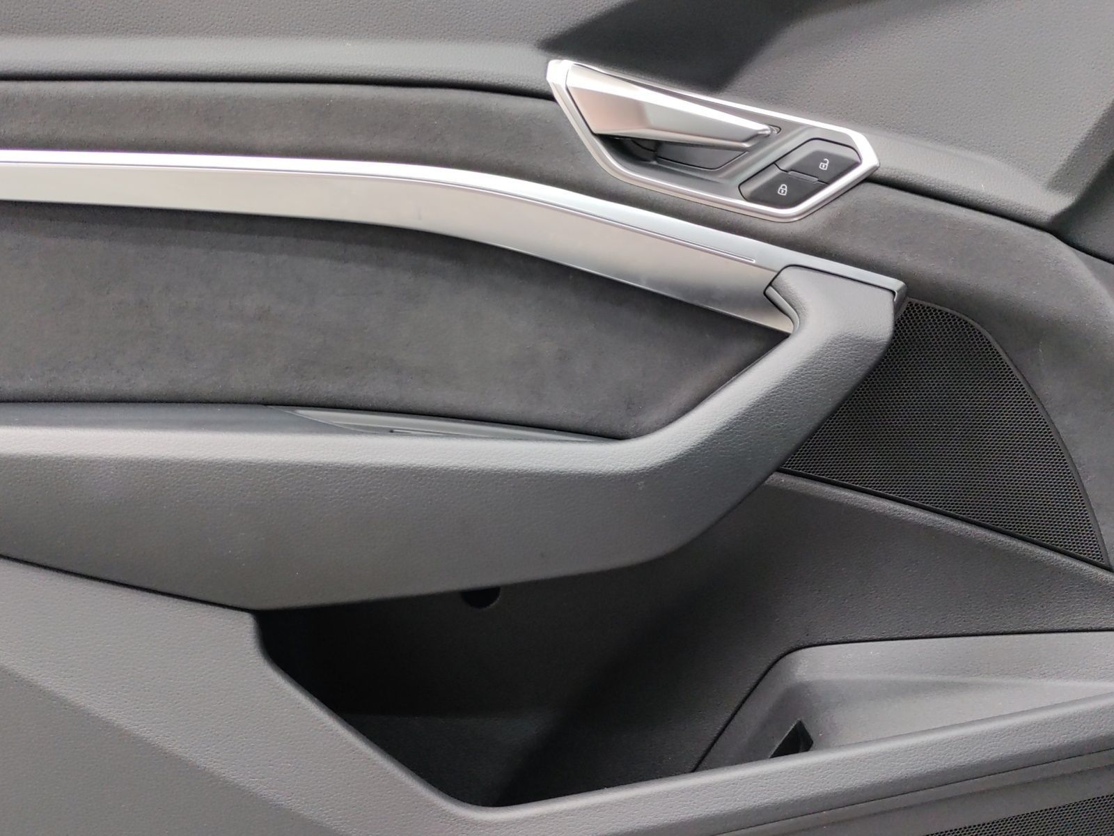 Audi Q8 e-tron - Bild 9