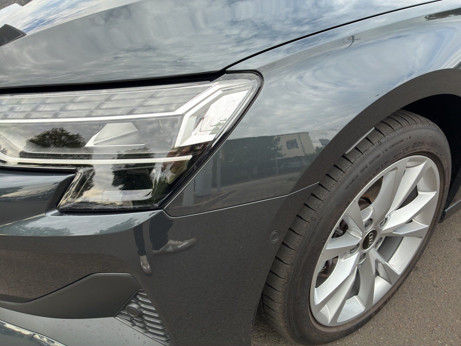 Fahrzeugabbildung Audi A3 Sportback 40 TFSI Kamera,LED,Matrix,Navi,PDC