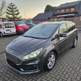 Ford S-Max S-MAX Titanium - Ford S-Max mit Diesel-Antrieb: Kombi, Automatik