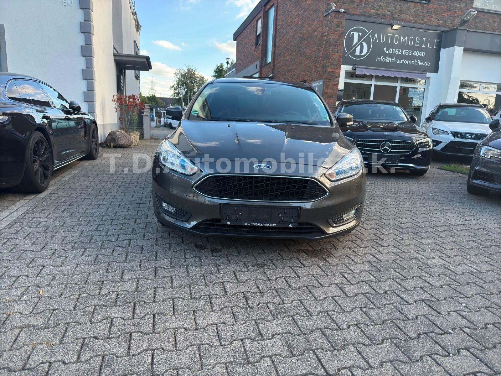 Ford Focus Turnier Business/Automatik /