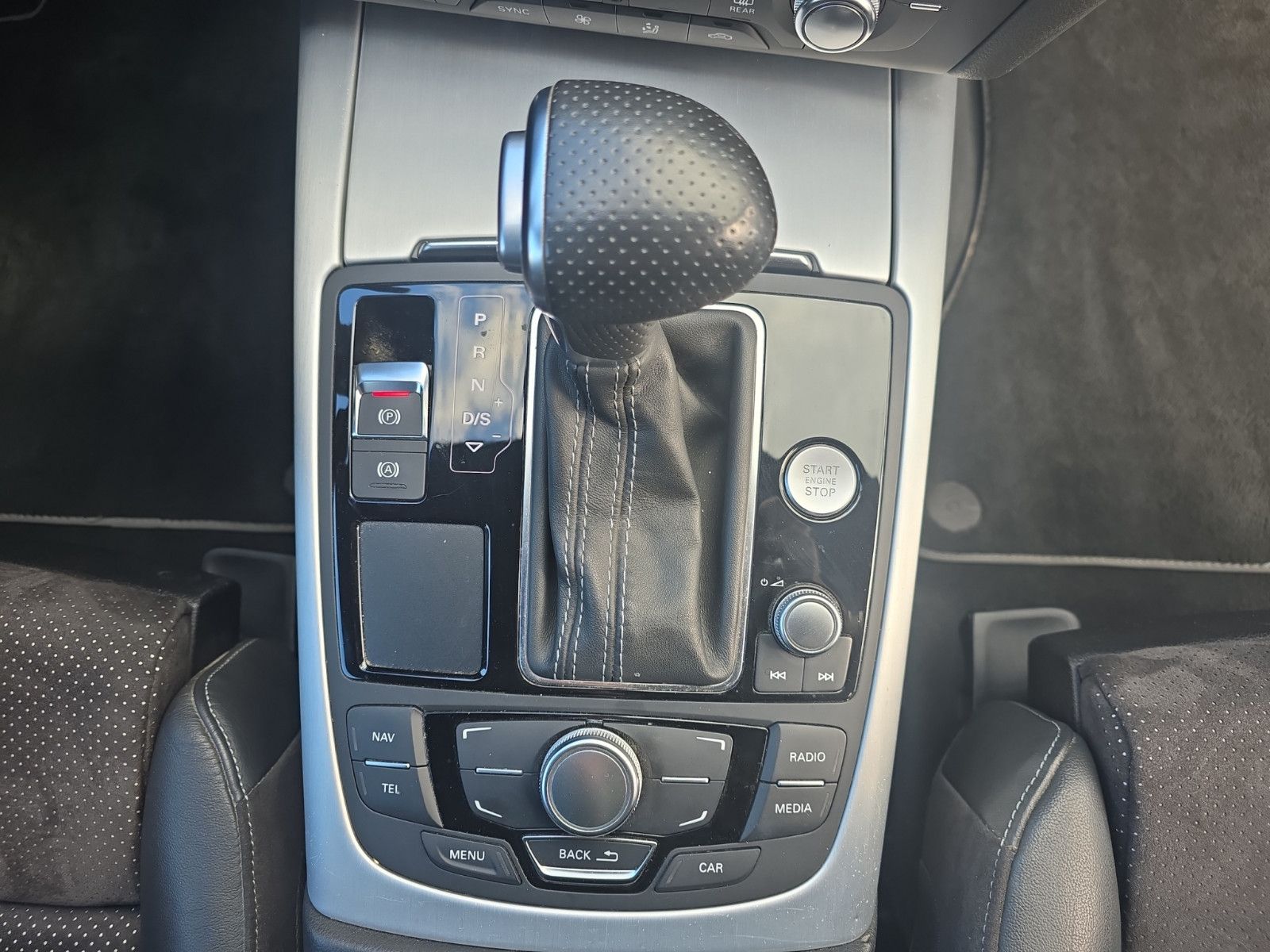 Fahrzeugabbildung Audi A6 Avant 3.0 TDI quattro 3x S-Line Voll