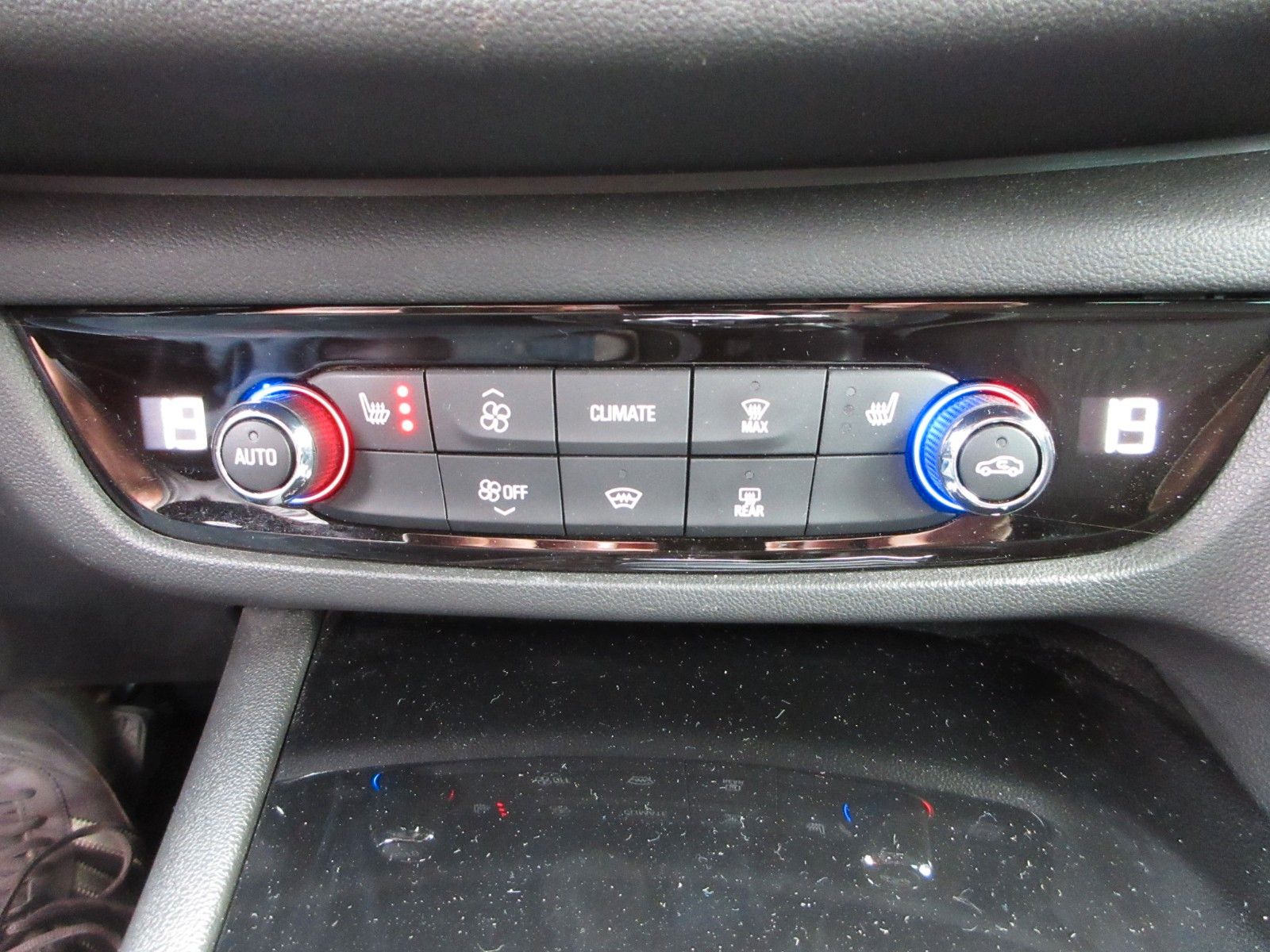 Fahrzeugabbildung Opel Insignia B ST 2.0D LED/NAVI/SHZ/LHZ/HUD