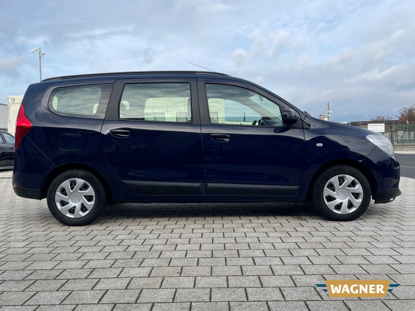 Fahrzeugabbildung Dacia Lodgy Laureate 4x2 1.5 dCi 110 FAP Klimaanlage