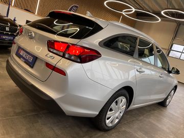 Hyundai i30 cw Trend *NAVI*KAMERA*PDC*CARPLAY*SHZ*LKRHZ*