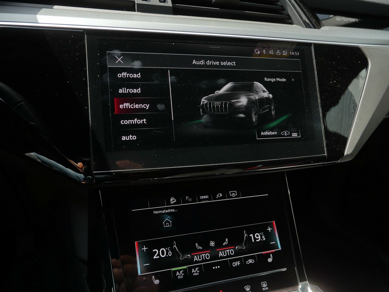 Audi Q8 e-tron - Bild 20