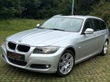BMW 318d *Panorama *Xenon *PDC *M-Felgen *Tempomat * - gebrauchte BMW 318 aus dem Jahr 2011