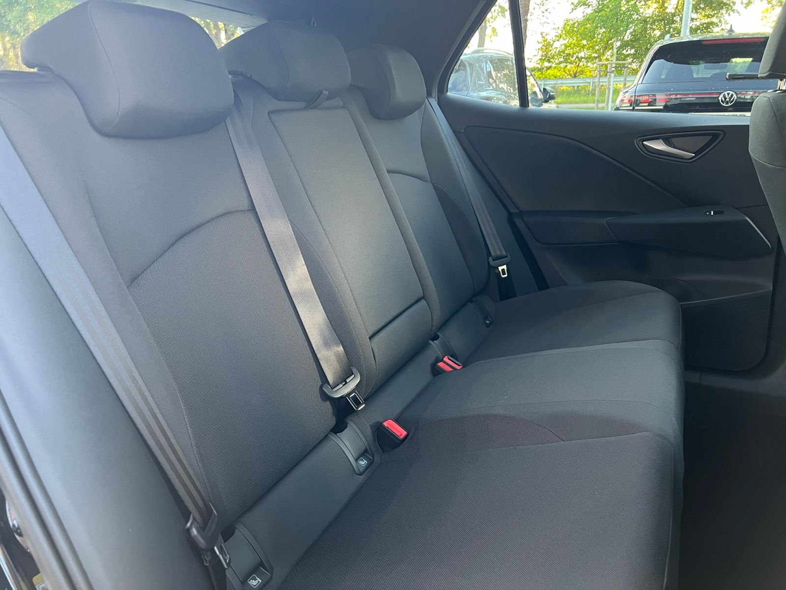 Fahrzeugabbildung Volkswagen ID.3 NEO Life 50 kWh *19" LM-Felge, Ganzjahresre