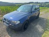 BMW X3 3.0i - BMW X3 aus 2003