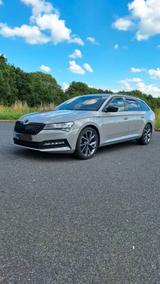 Skoda Superb 2.0 TSI DSG SPORTLINE AHK Matrix LED - Skoda Gebrauchtwagen in Solingen