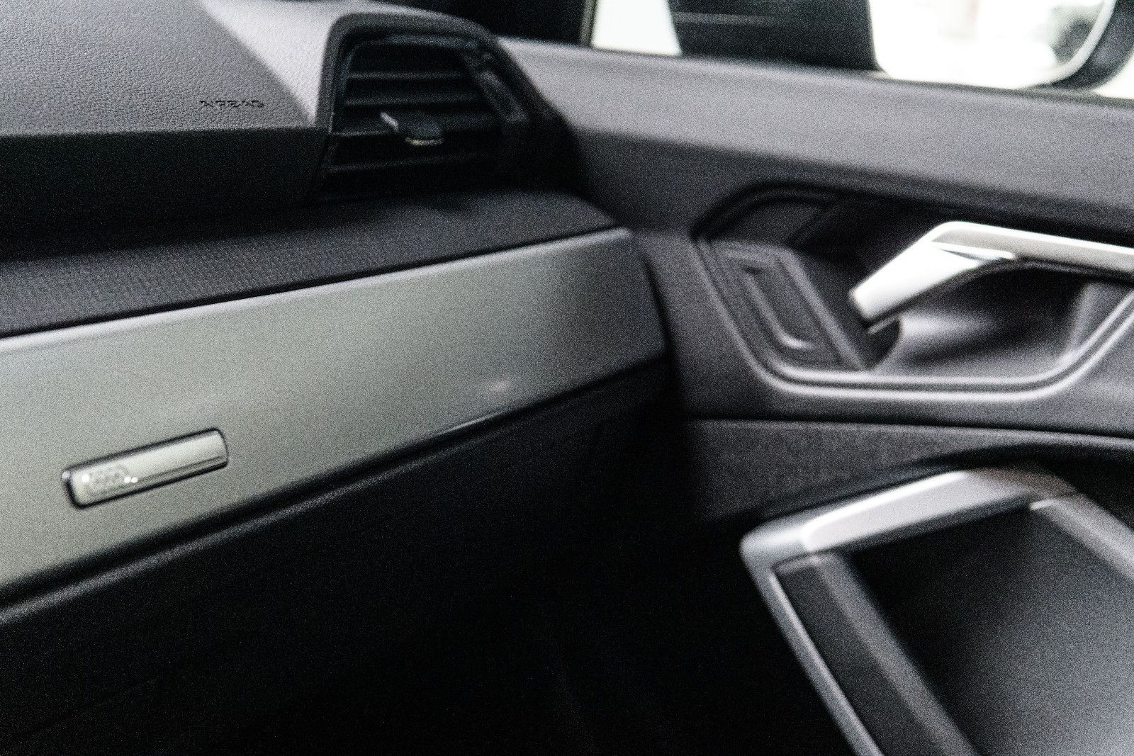 Fahrzeugabbildung Audi Q3 Sportback 35 TFSI S line *LED *Daytona