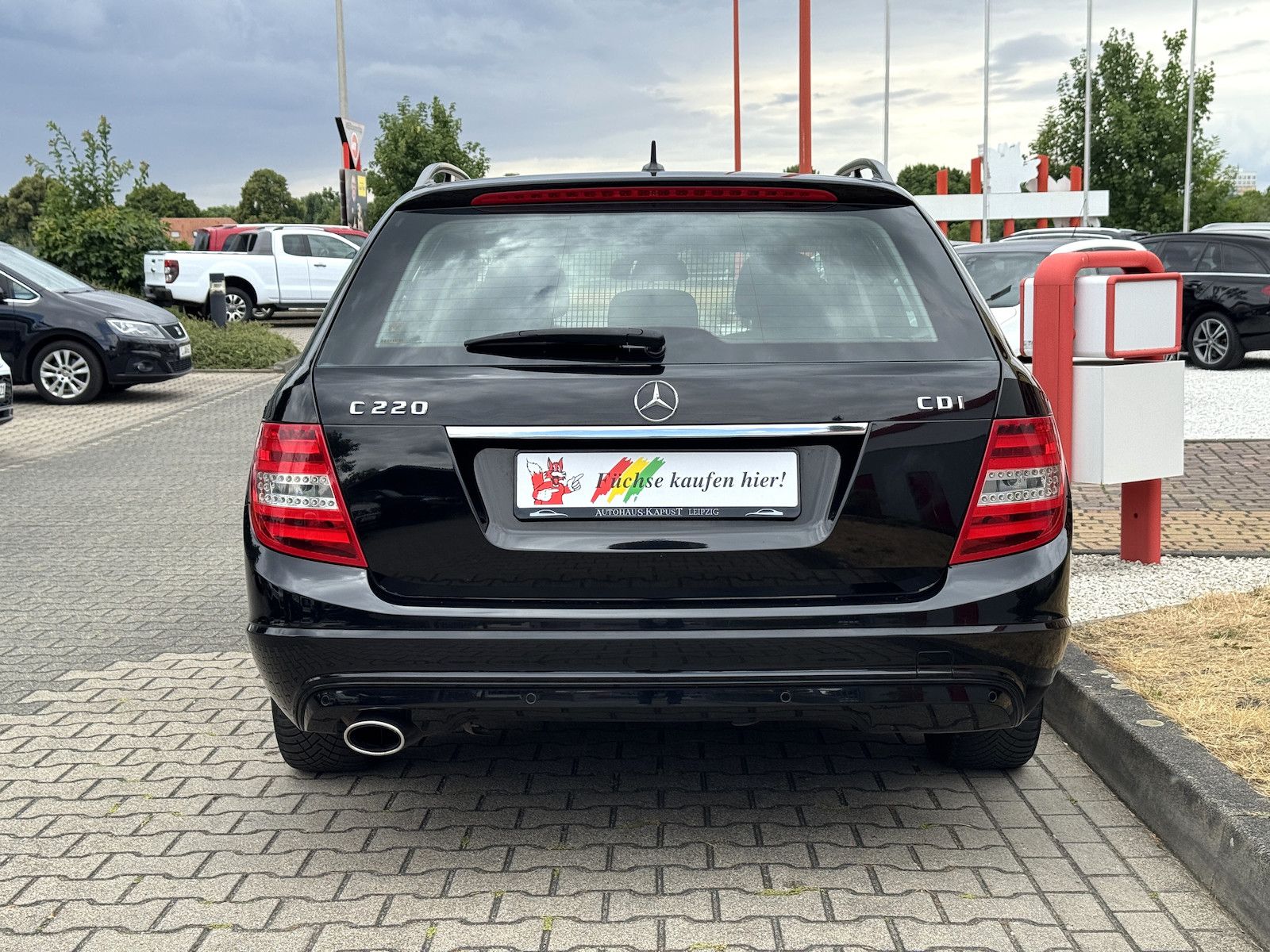 Fahrzeugabbildung Mercedes-Benz C 220 CDI T Autom. /Xenon/Navi/Tempo/AHK/
