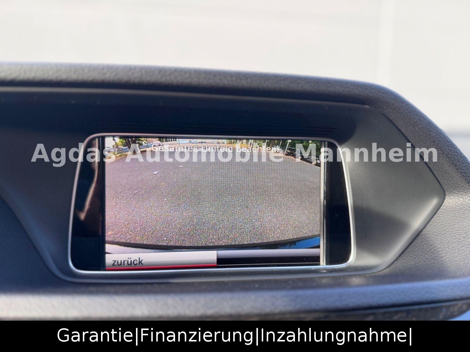Mercedes-Benz E220BlueTec+Kamera+Radarsensor+LED+Navi+9G
