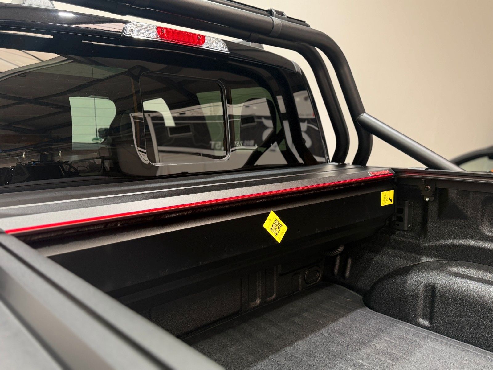 Fahrzeugabbildung Ford F-150 Lariat 5.0L V8  5,5" Black RTR Ed.