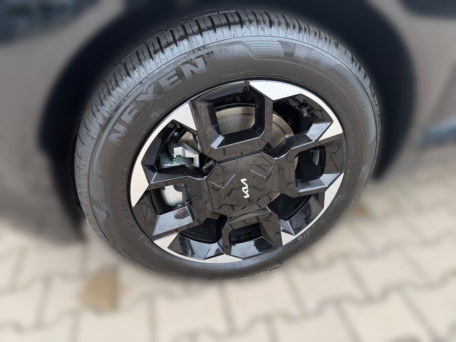 Fahrzeugabbildung Kia EV5 2WD GTL GD DRIVE